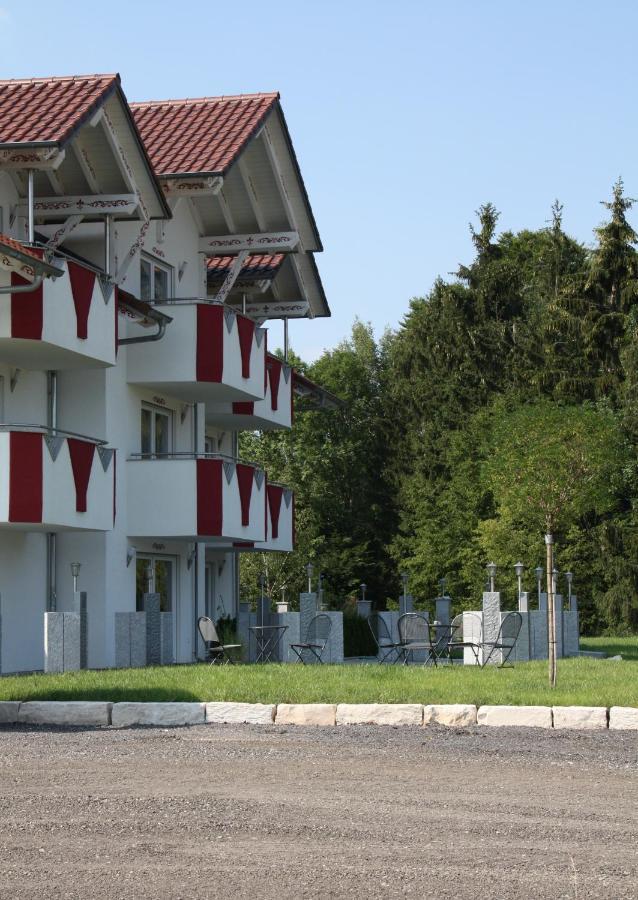 Aparthotel Zum Kreuzritter à Wuestenrot Extérieur photo