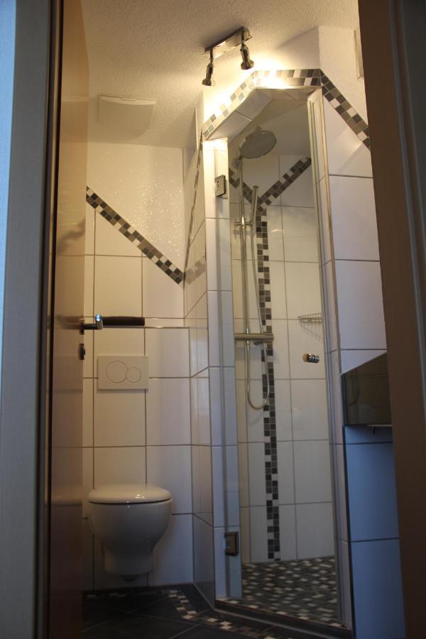 Aparthotel Zum Kreuzritter à Wuestenrot Extérieur photo